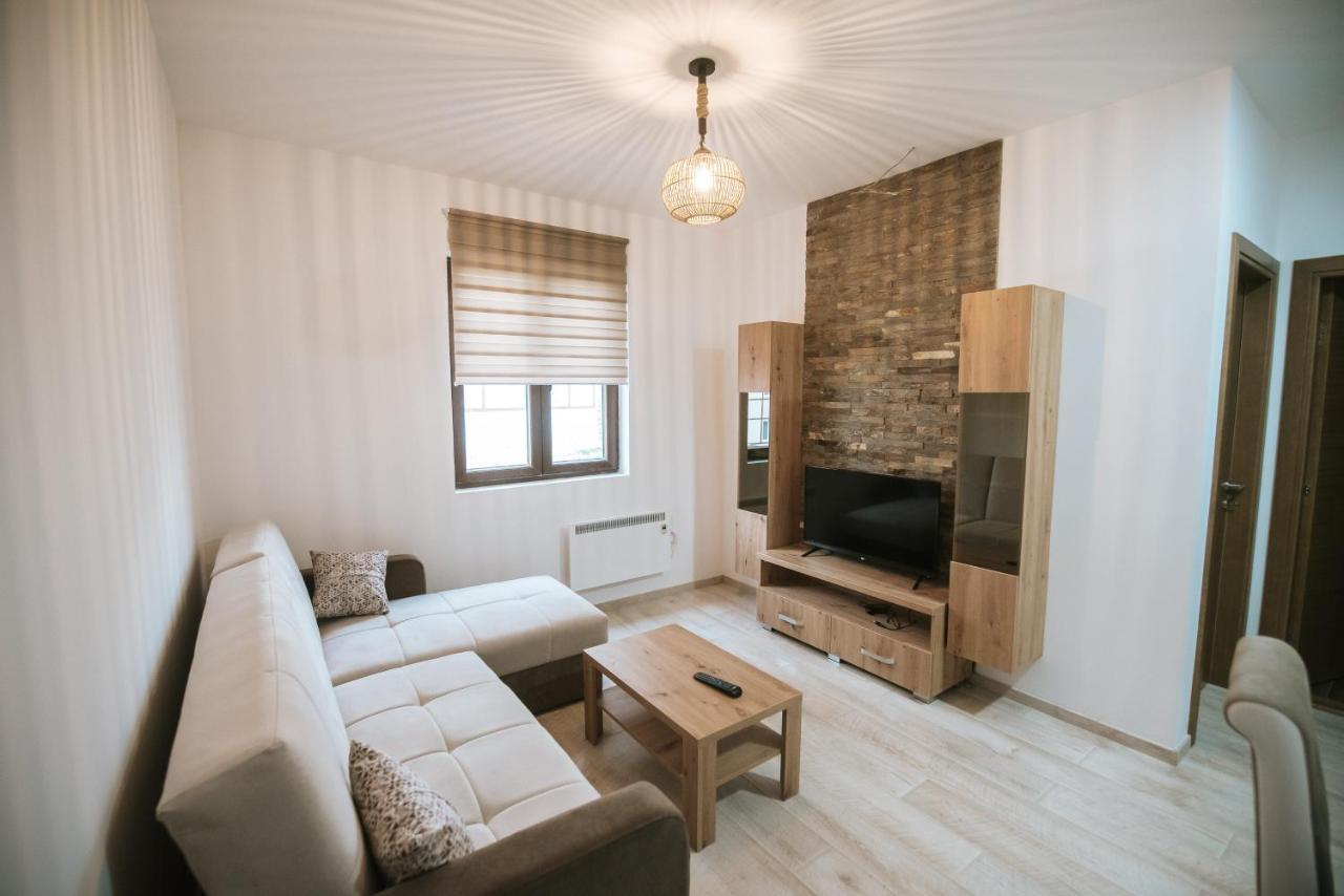 Kraljevi Konaci -Apartmani Bajka 카파오닉 외부 사진