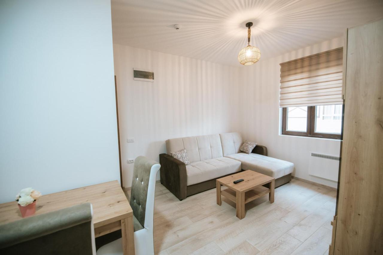 Kraljevi Konaci -Apartmani Bajka 카파오닉 외부 사진