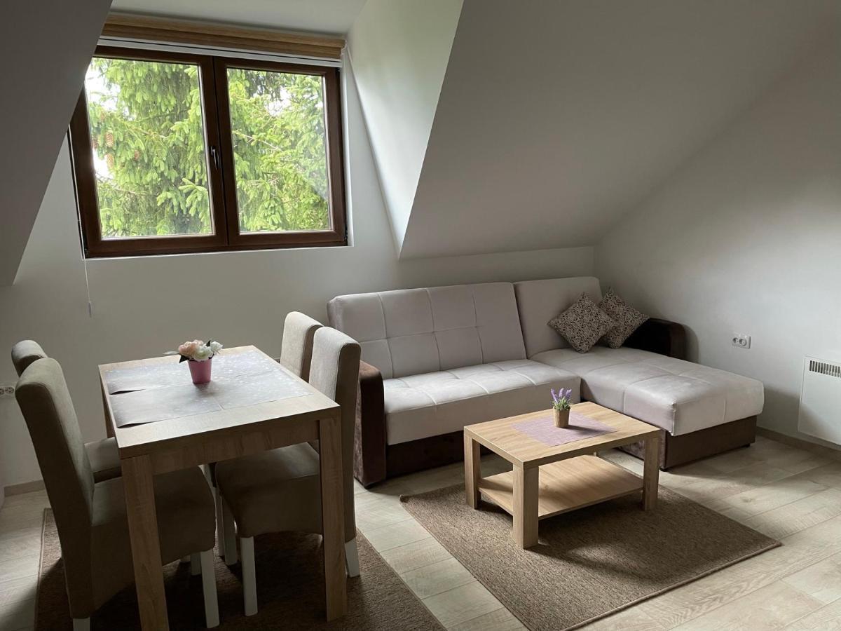 Kraljevi Konaci -Apartmani Bajka 카파오닉 외부 사진
