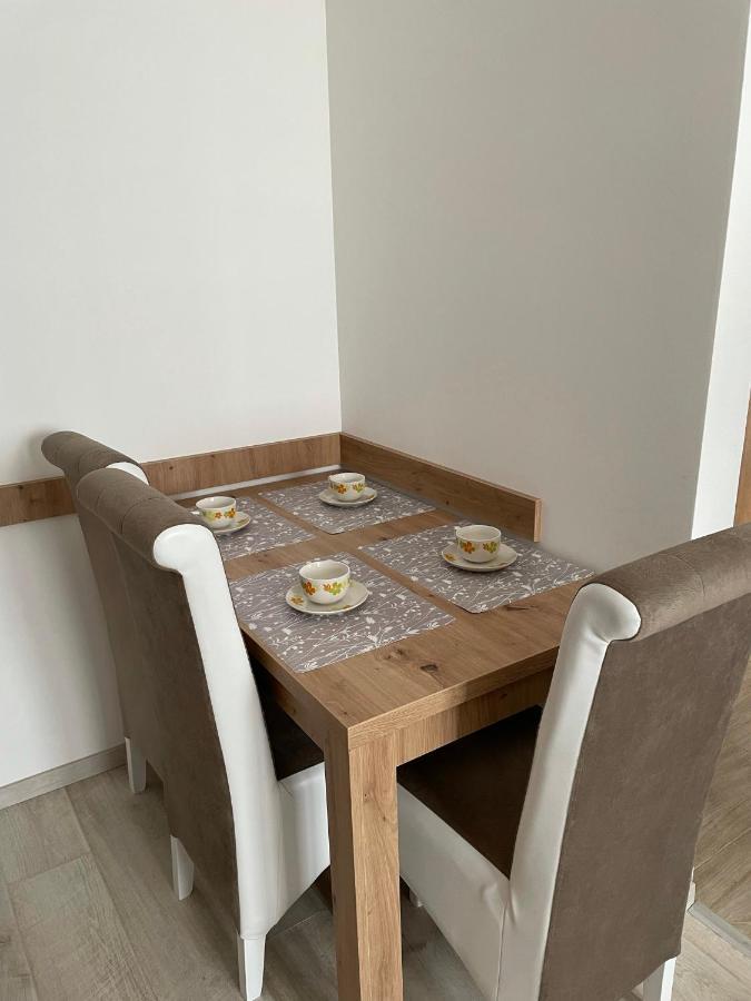 Kraljevi Konaci -Apartmani Bajka 카파오닉 외부 사진